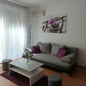 rose-apartman.hotels-hajduszoboszlo-hungary.com/